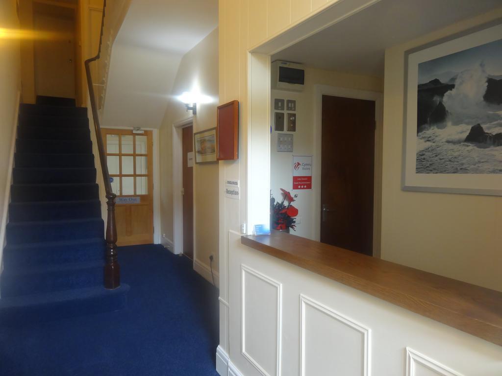 Hotel Claremont House Saundersfoot Esterno foto