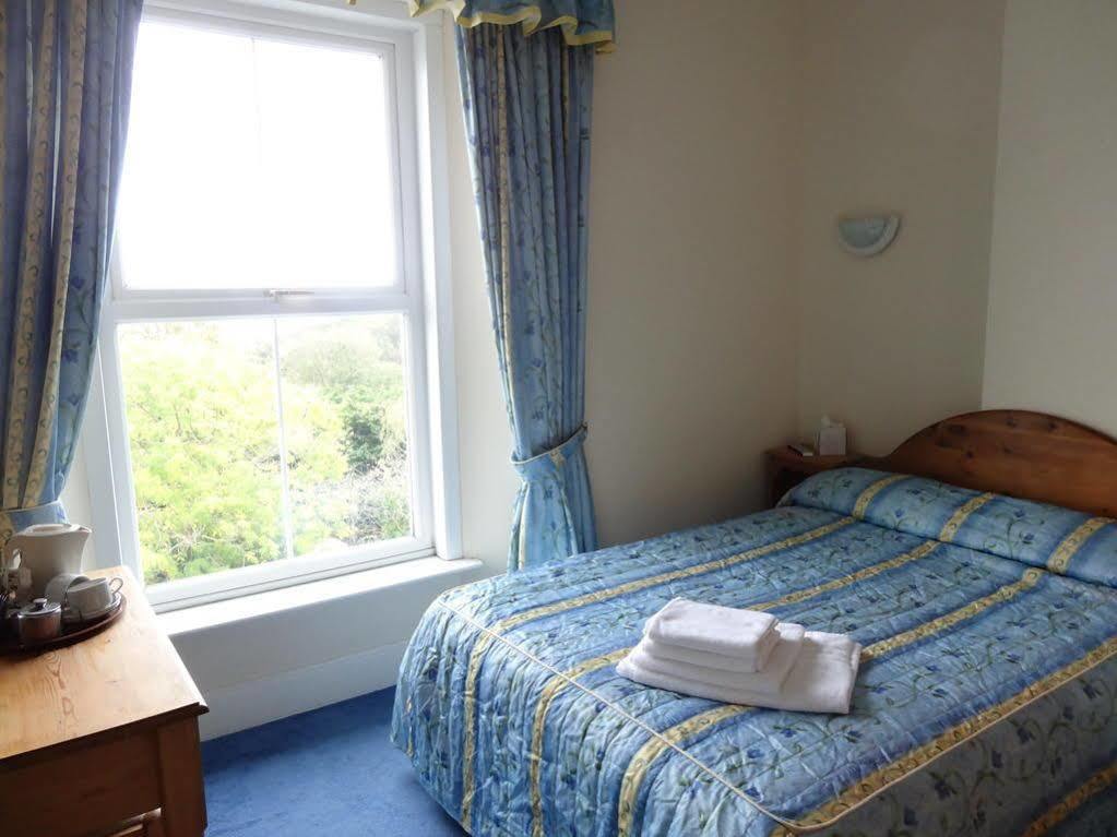 Hotel Claremont House Saundersfoot Esterno foto